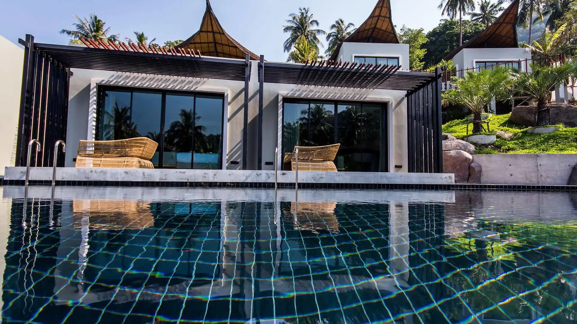 Villa By The Tarna タオ島 タイ王国
