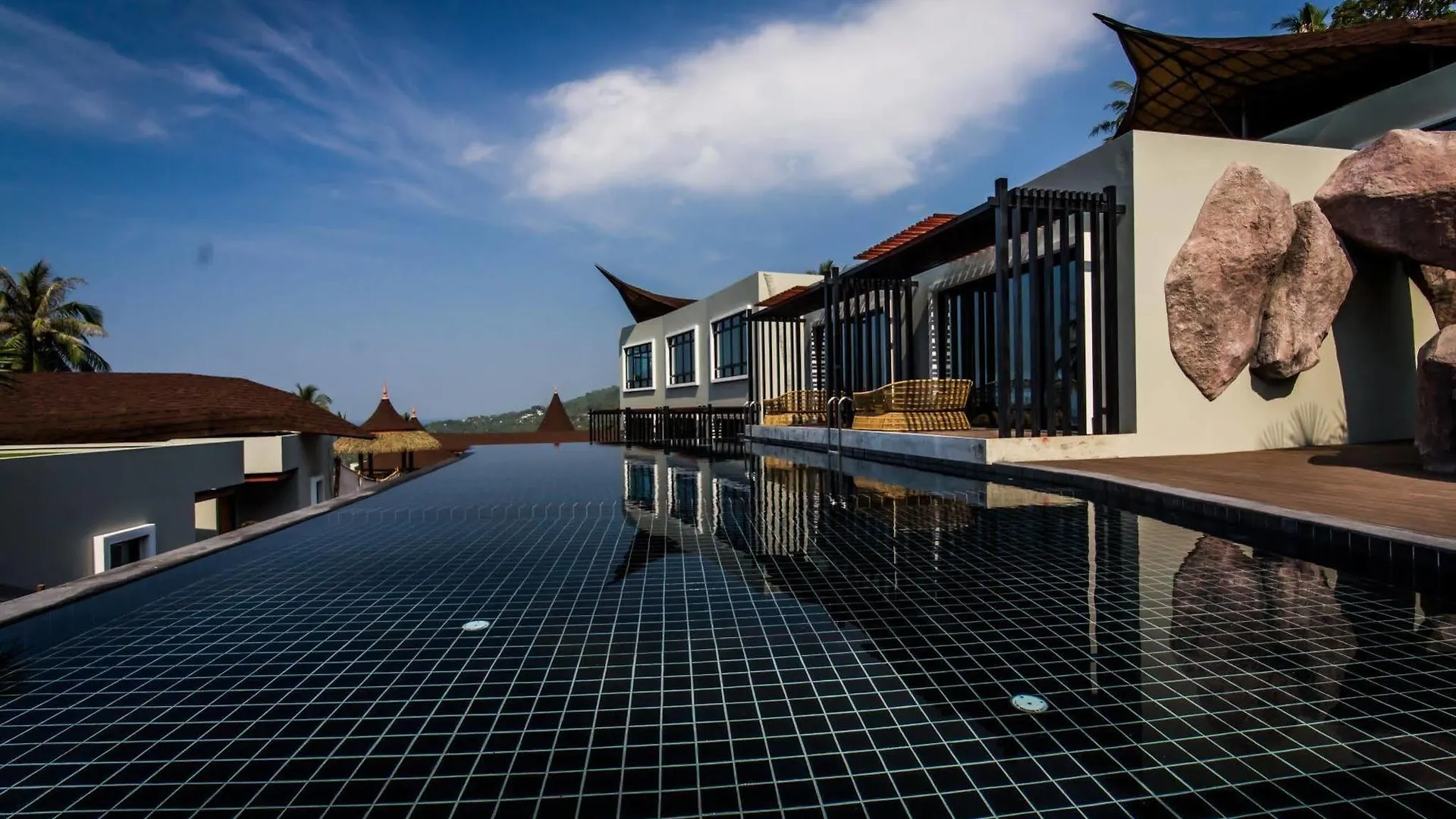 Hotel Villa By The Tarna Ko Tao